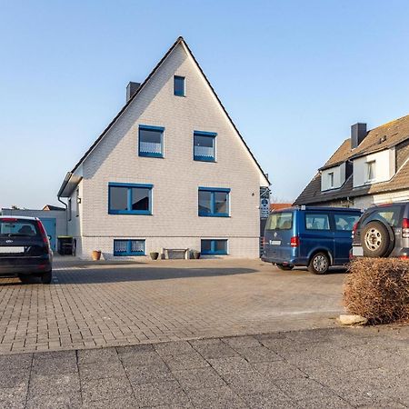 Nordhaus Ferienwohnung 1 Куксхафен Экстерьер фото